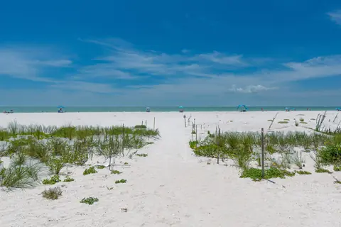 Easy beach paths from all access points