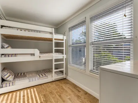 Triple Twin Bunk Guestroom