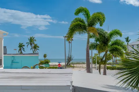 Island Charm photo